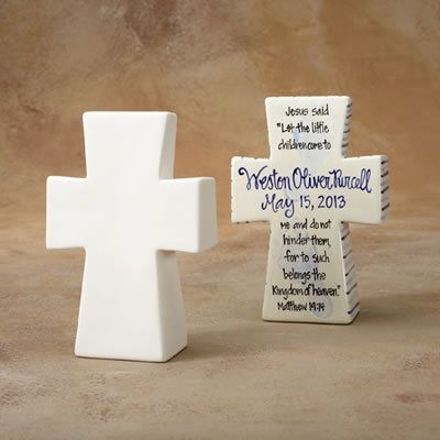MEDIUM STANDING CROSS