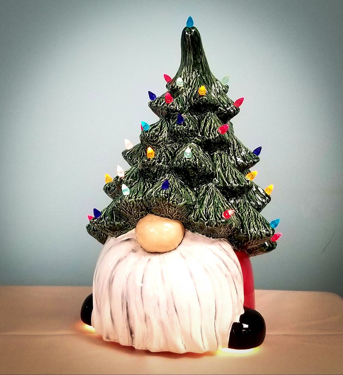 GNOME TREE LIGHT UP