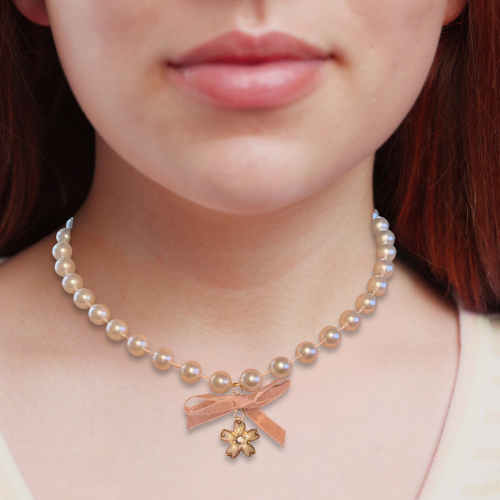 Pearl & Bow Choker