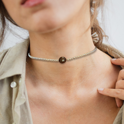 Small Pearl Beaded Choker