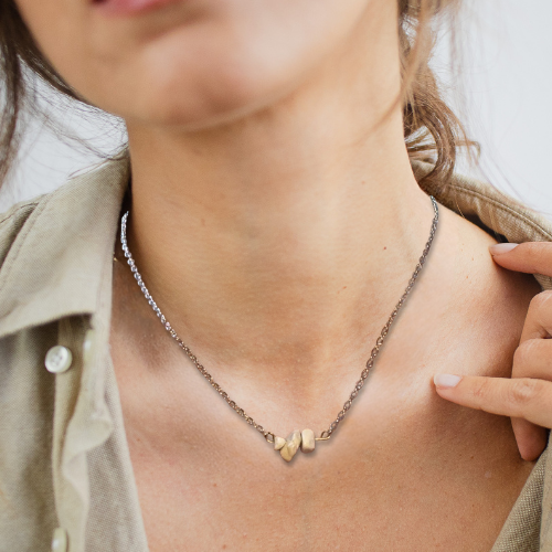 White Gemstone Chip Necklace
