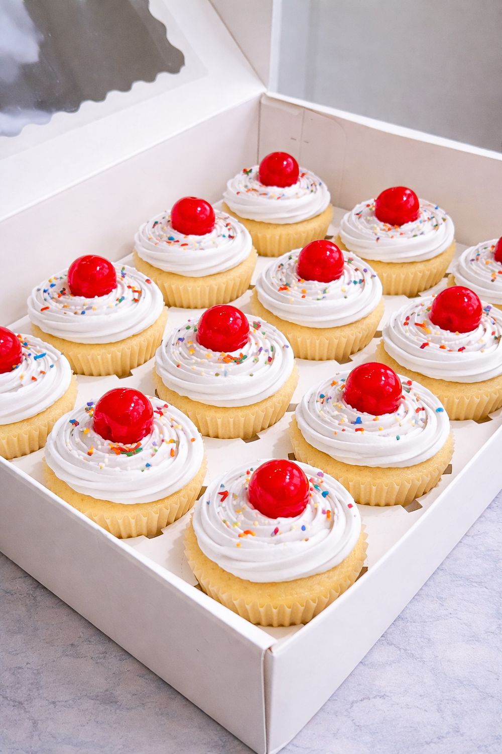 Cupcakes: Toppings or Floral