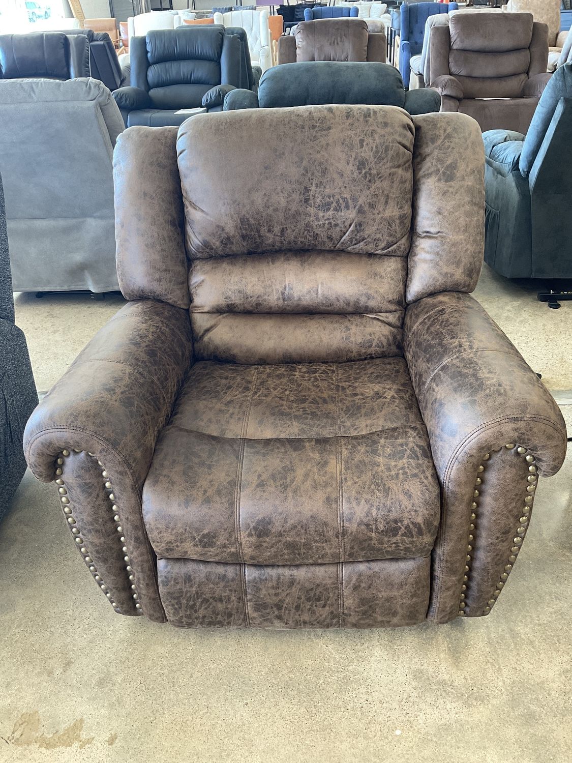Brown Power Recliner w/usb