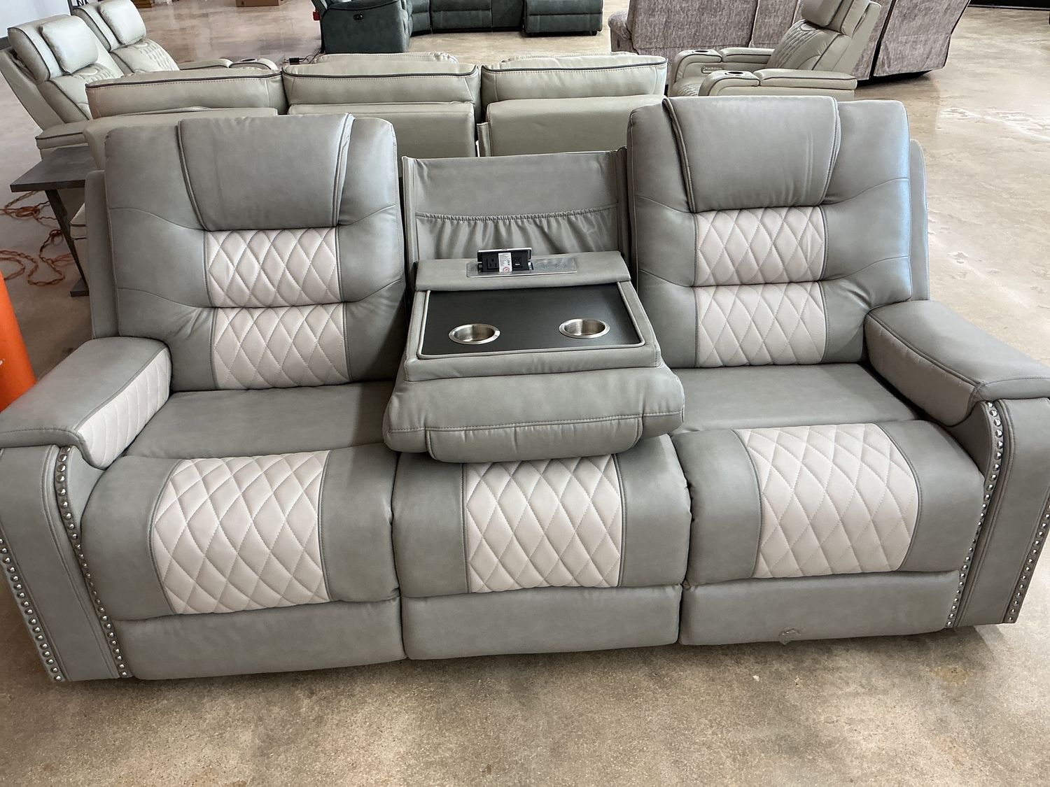Ohio Manuel Recline Sofa