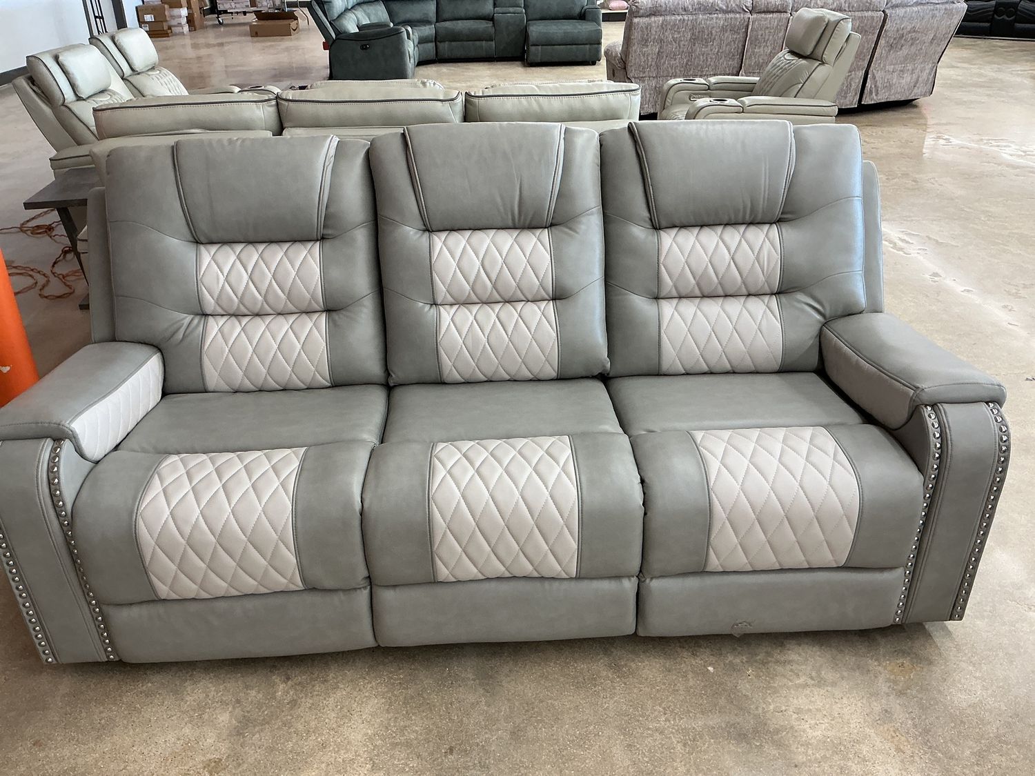 Ohio Manuel Recline Sofa