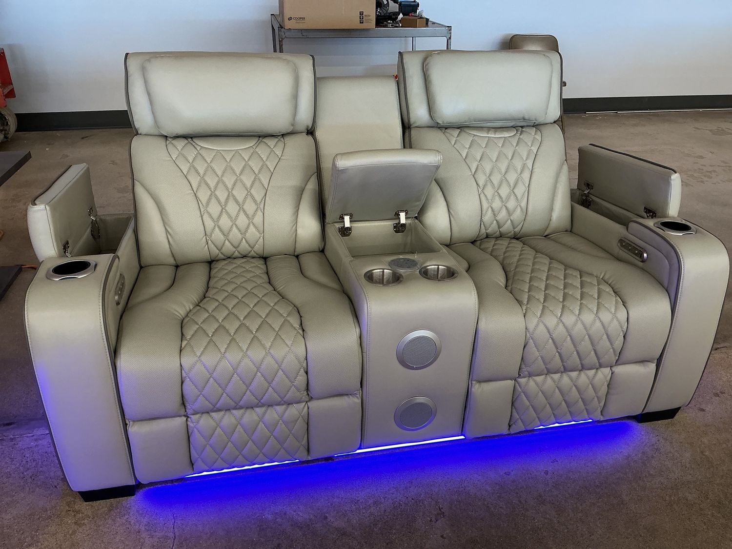 All Star Power Loveseat