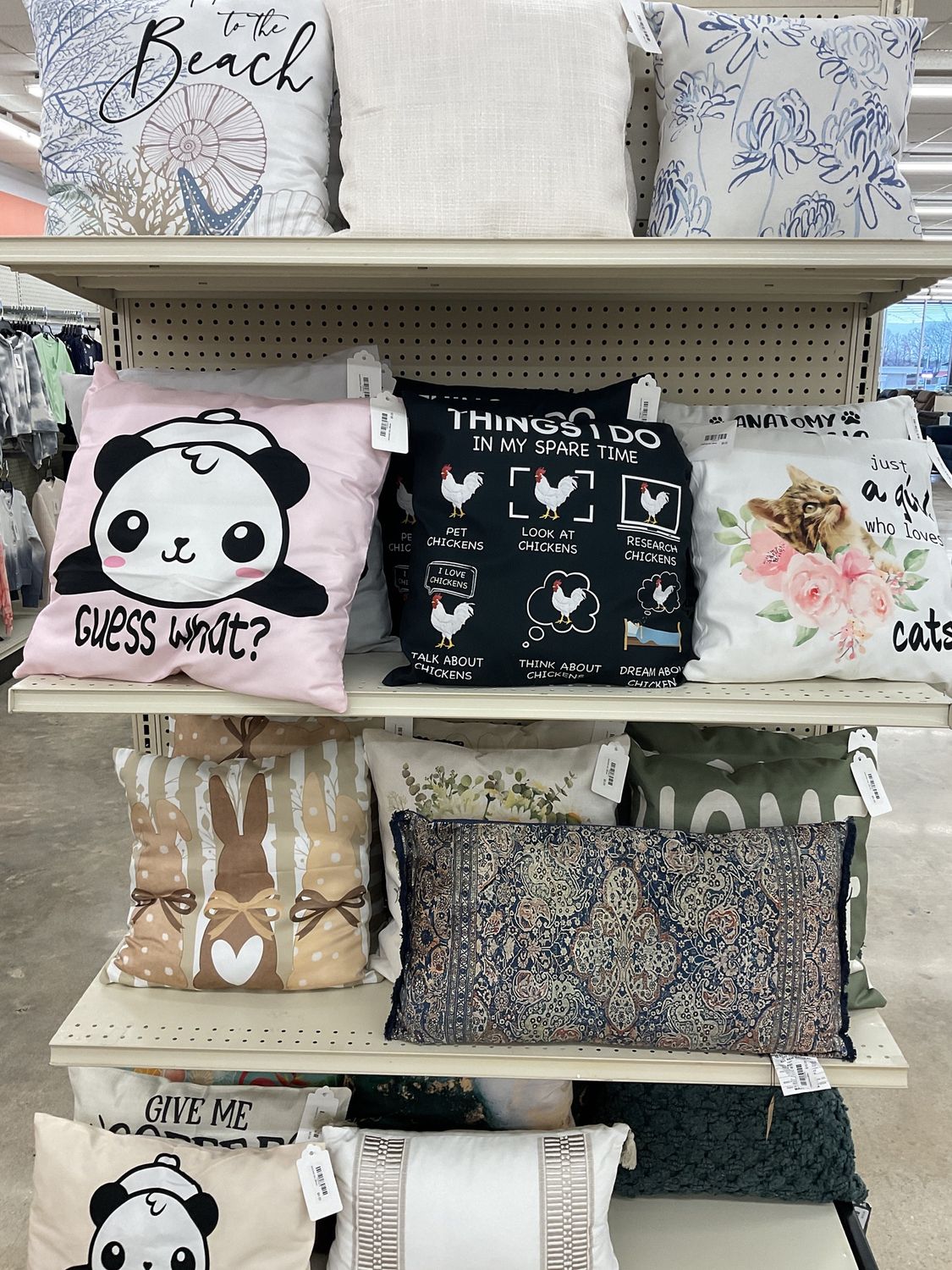 assorted dec pillows