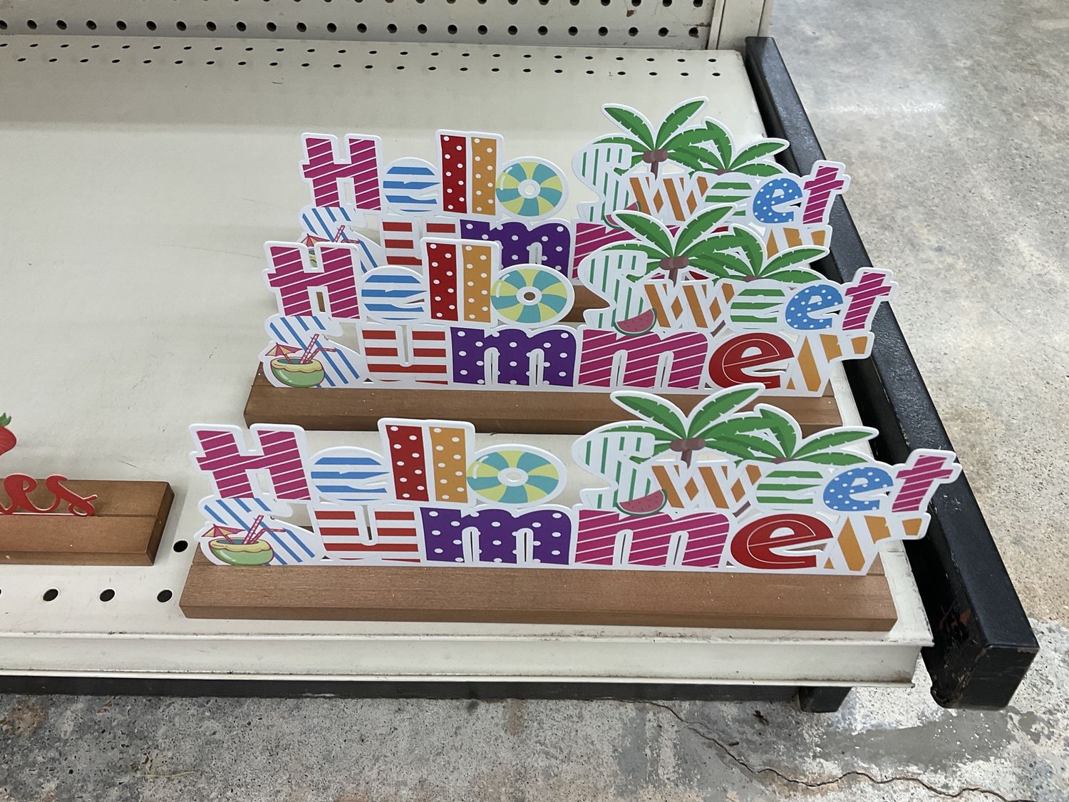 Hello Sweet Summer Decor