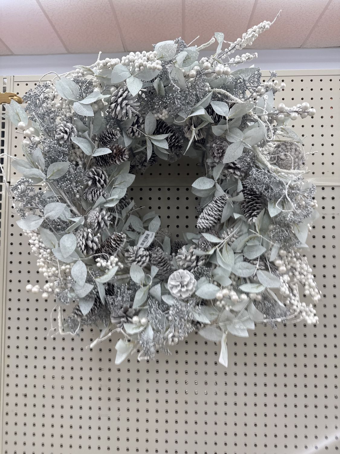 Snowy Christmas Wreath