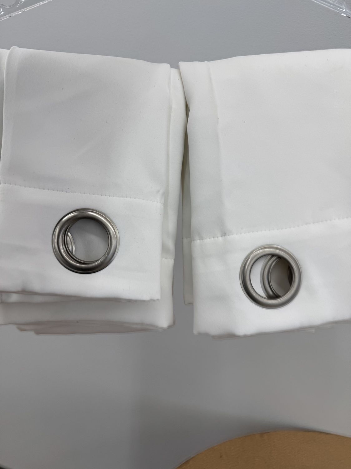 Kennith sateen room darkening pair 84”