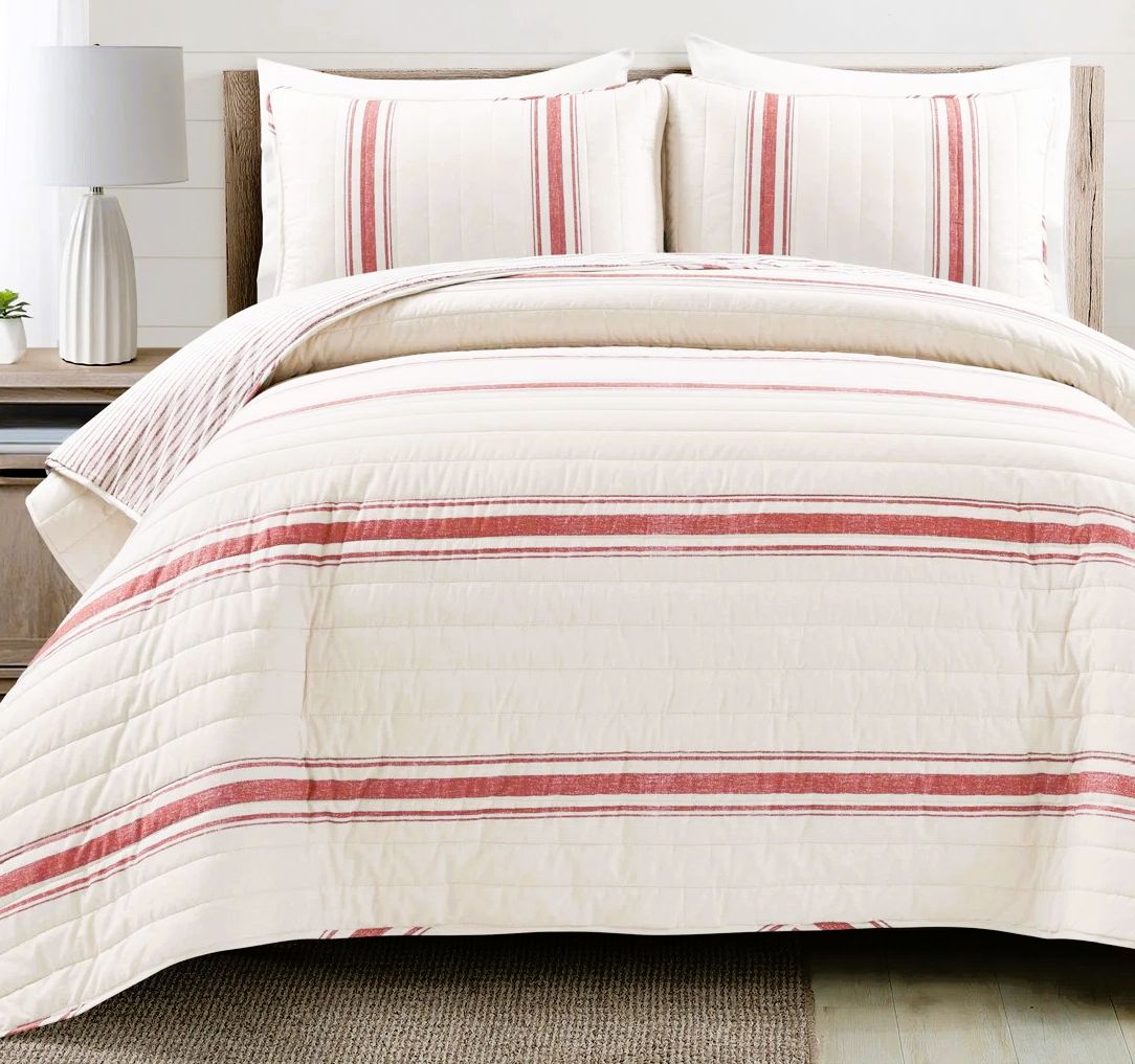 Red Farmhouse 3pc Quilt Set King