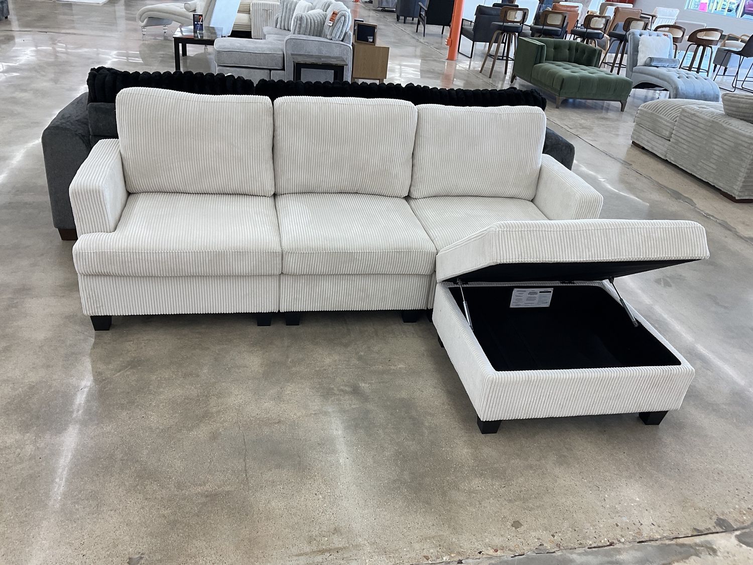 Nolany sofa and ottoman