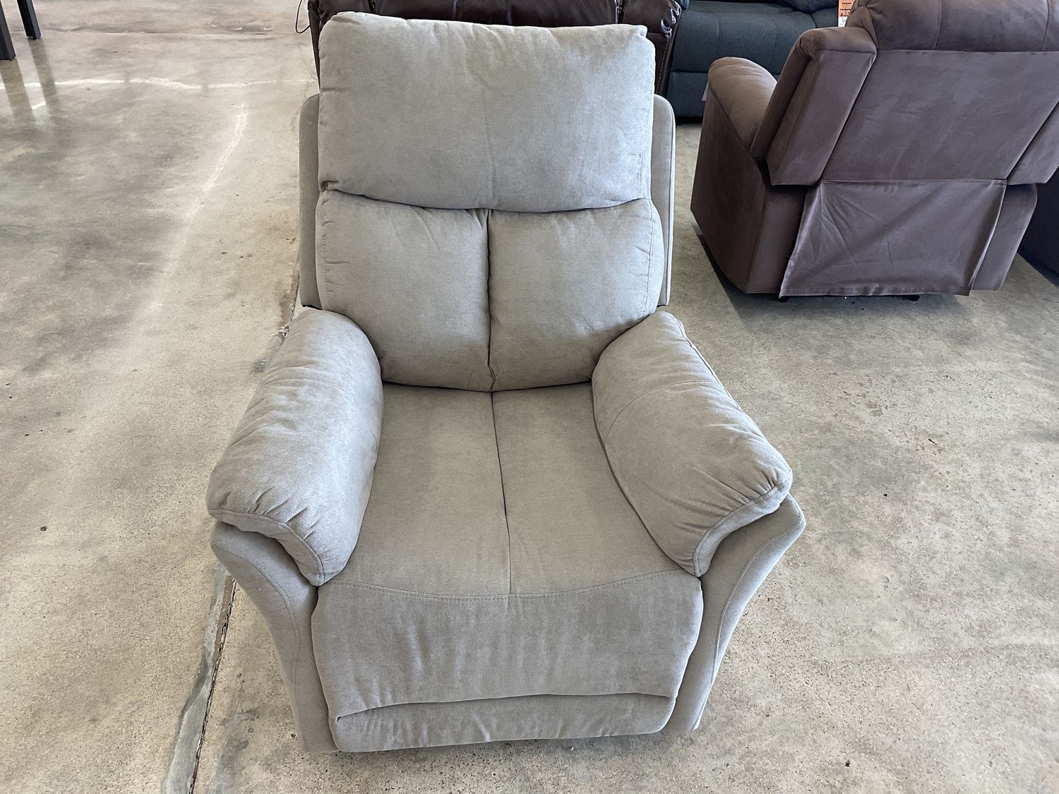 Tan swivel glider