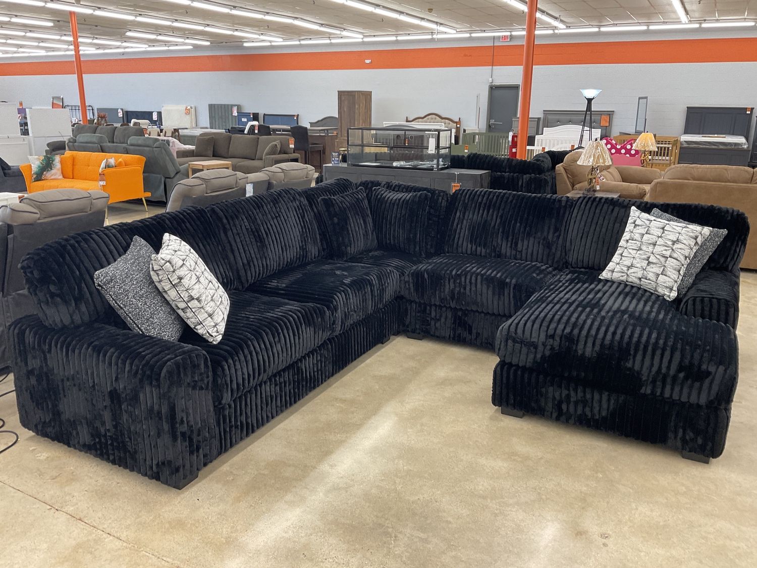 Nightfall Grand Cord Black Sectional