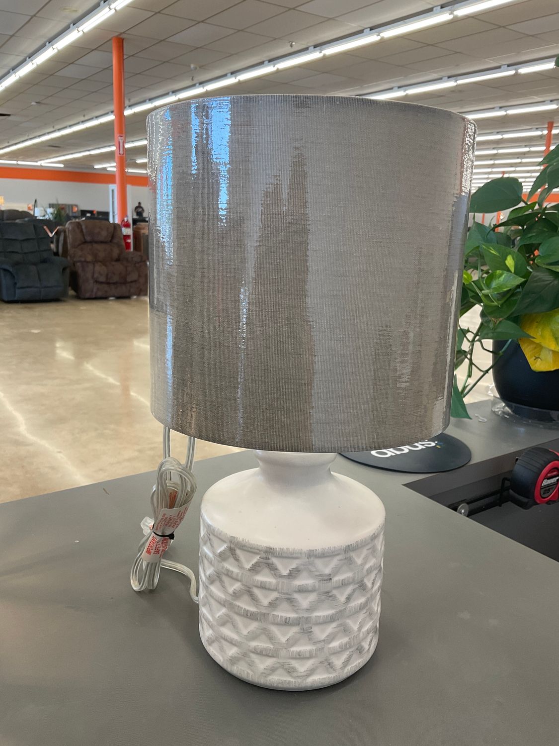 Better Homes and Garden Table Lamp