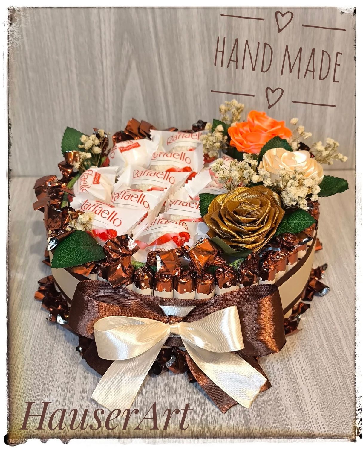 Słodki upominek tort