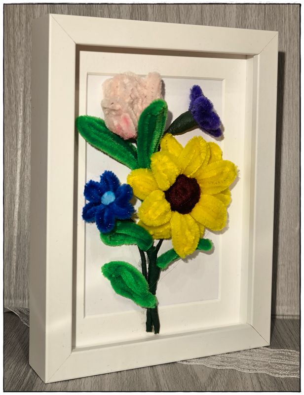 Ramka z wiecznymi kwiatami – subtelna elegancja