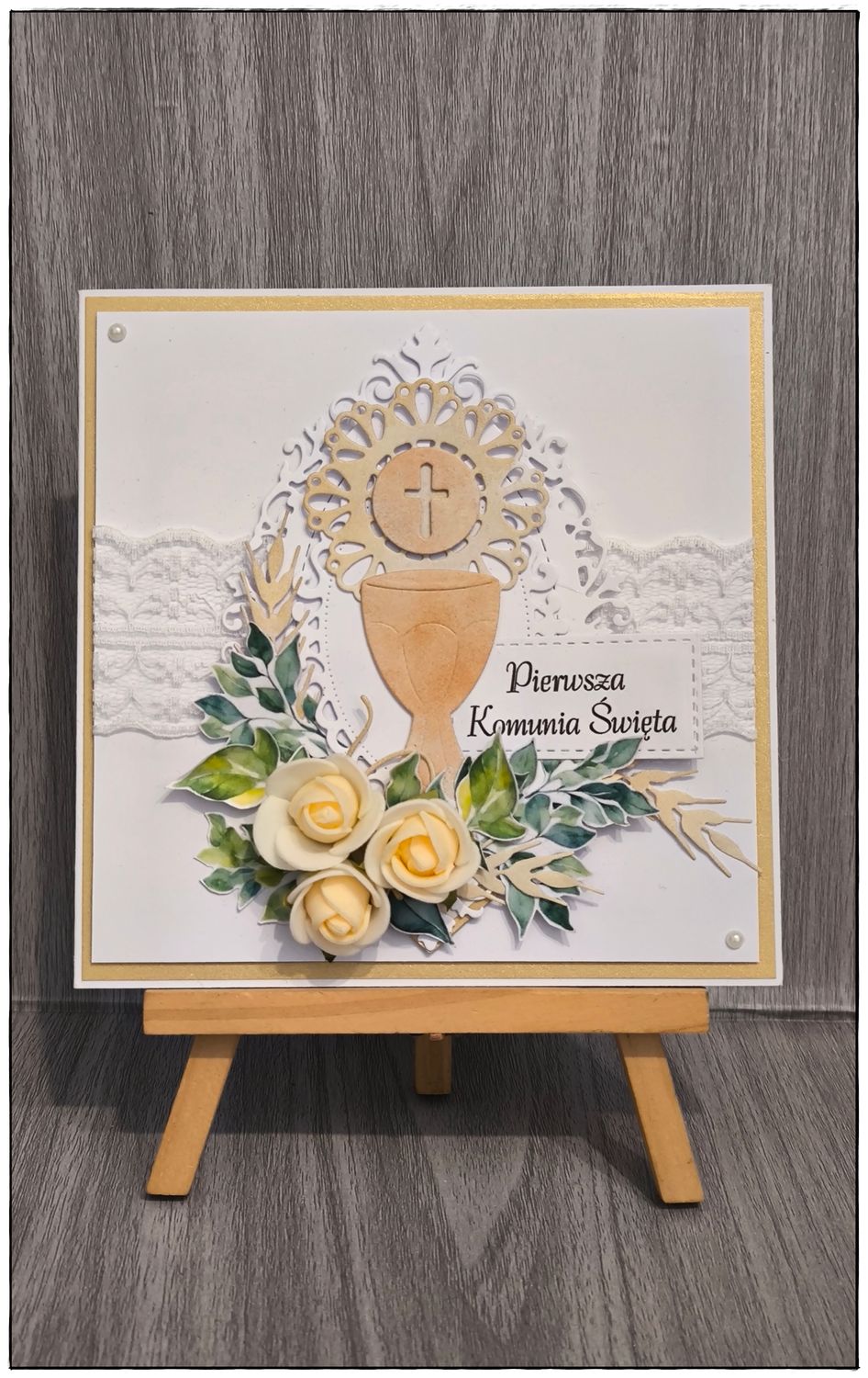 Kartka komunijna "Kielich z koronką"