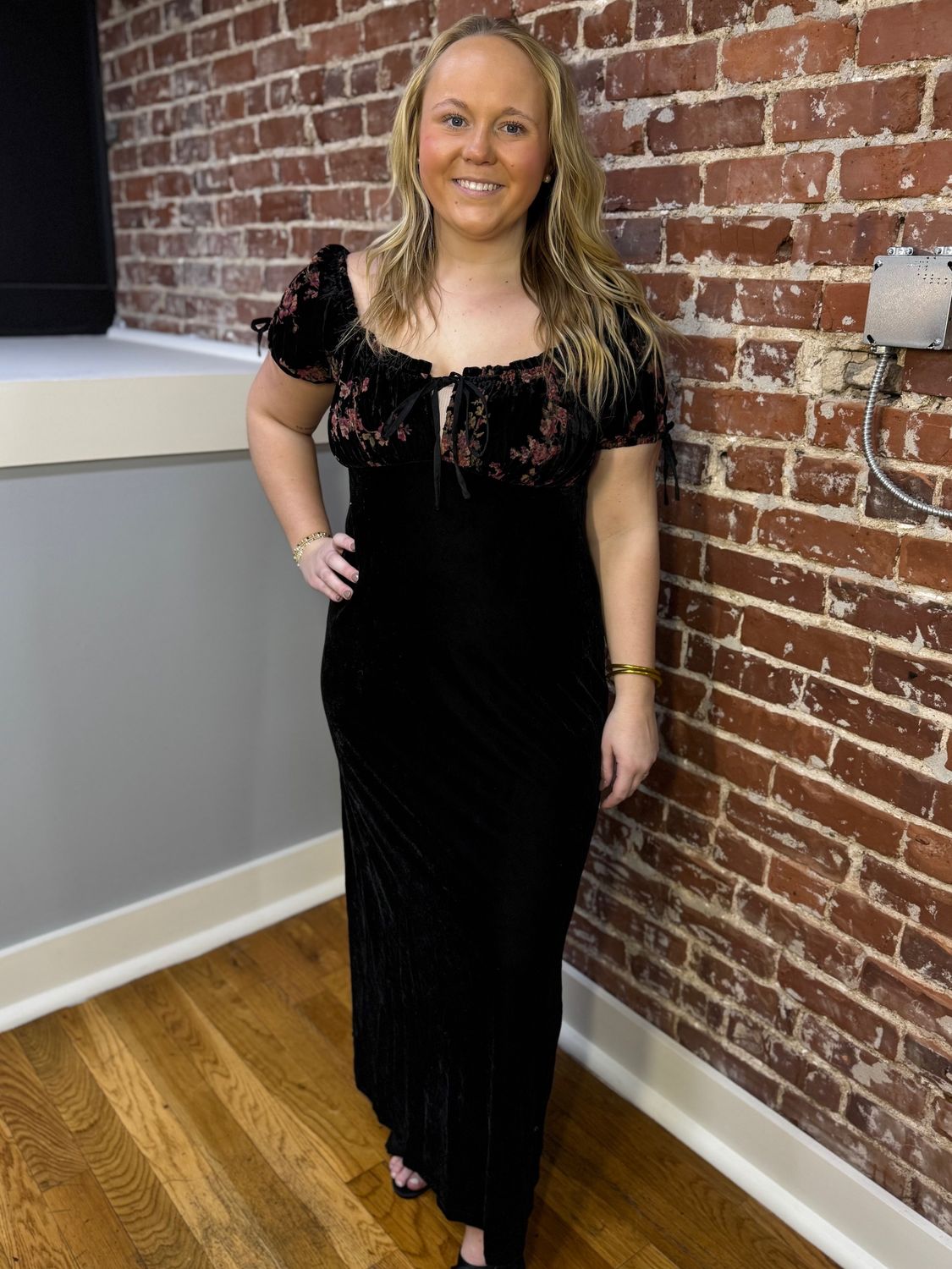 SOMERSET VELVET DRESS