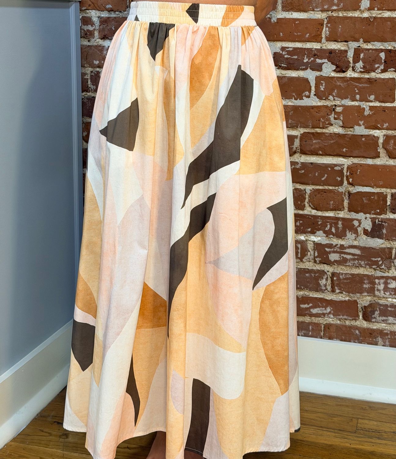 SOFT SANDS PULL ON MIDI SKIRT