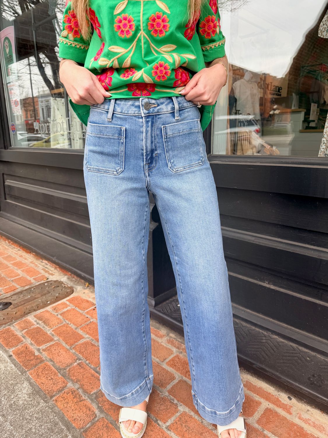 NORI HIGH RIDE WIDE LEG FRONT POCKET DENIM