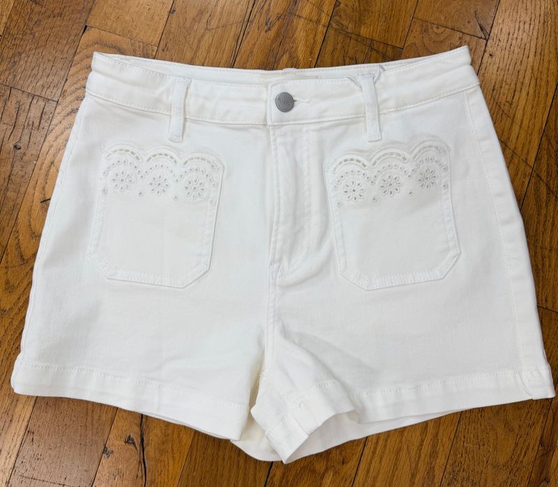 THE LILLIAN MAE SCALLOPED SHORTS