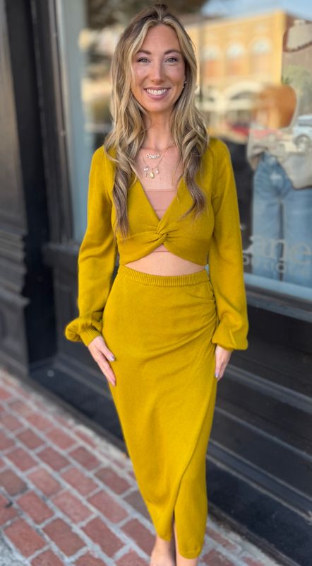 OLIVE TWIST PENCIL MIDI SKIRT