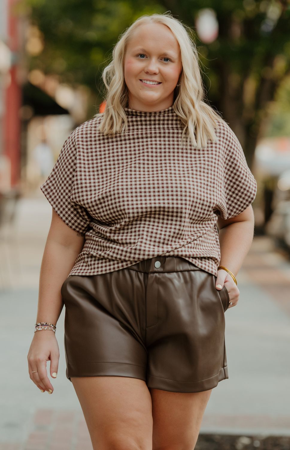 COCOA CHECK BOXY MOCK NECK TOP