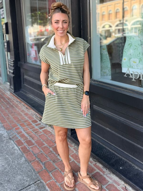 QUARTER ZIP GOLF SKORT