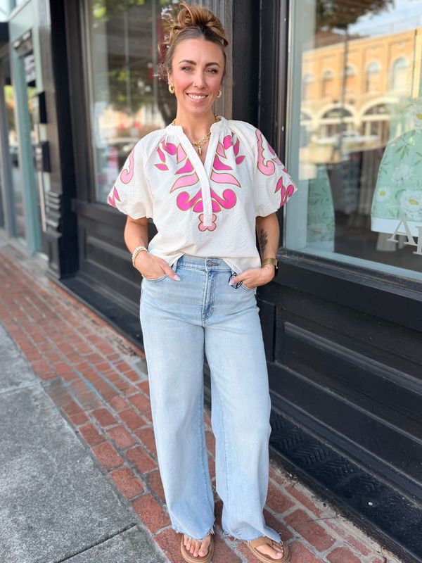 SUNSHINE SPRITZ EMBROIDERED BLOUSE