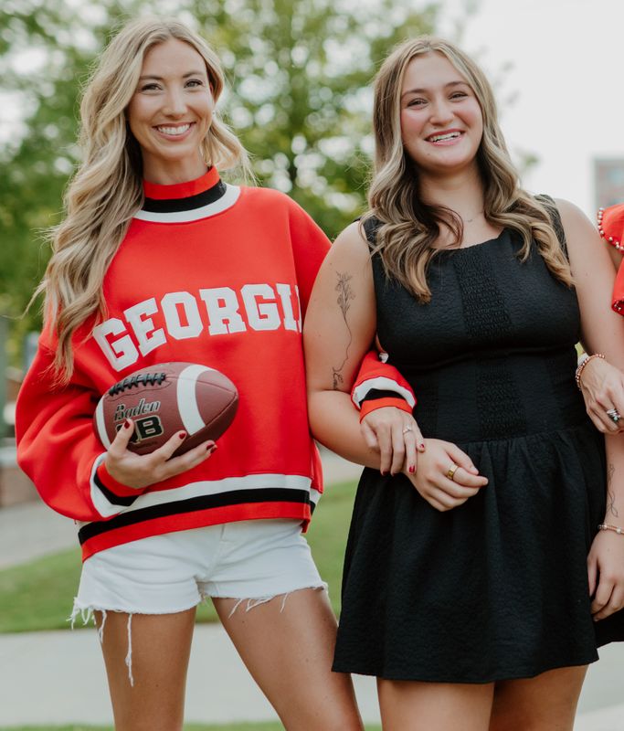 BETWEEN THE HEDGES MOCK NECK PULLOVER