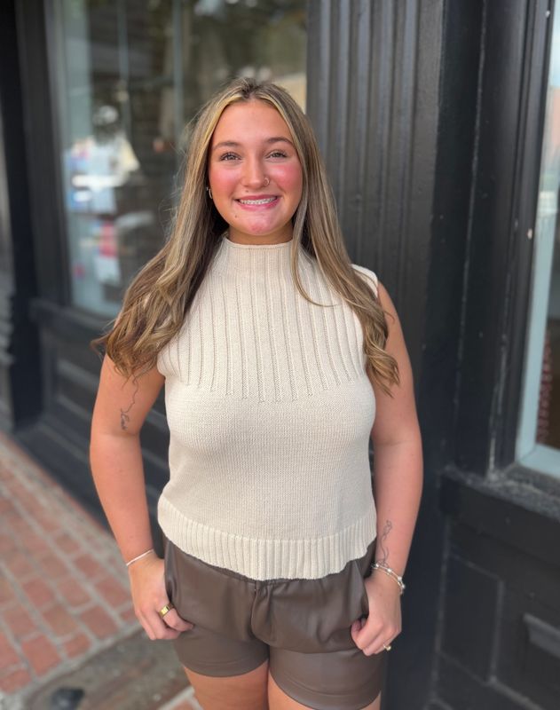 COZY LUXE MOCK NECK SWEATER VEST