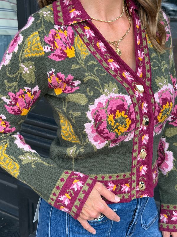 SECRET GARDEN KNIT CARDIGAN