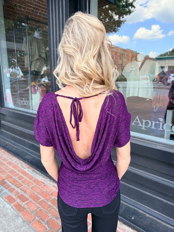 AURA TOP