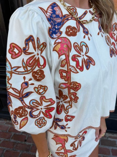 SIENNA EMBROIDERED BLOUSE
