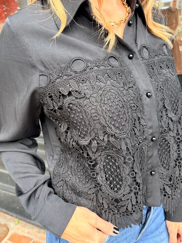 LATE NIGHT HEIRLOOM BLOUSE L/S