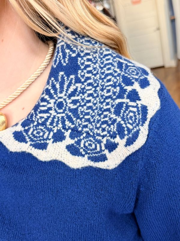 THE PORCELAIN BLOOM SWEATER