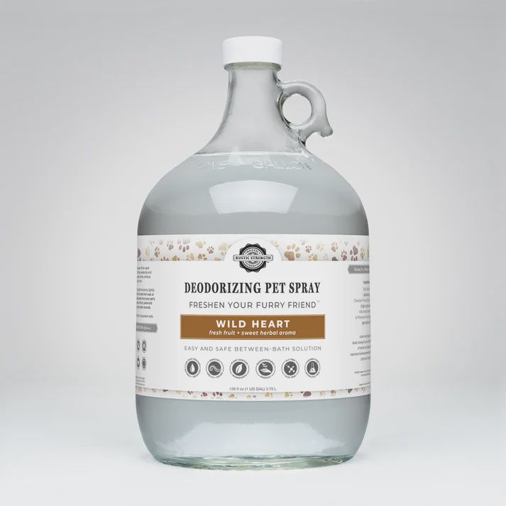 Deodorizing Pet Spray | The Between-Wash Wonder