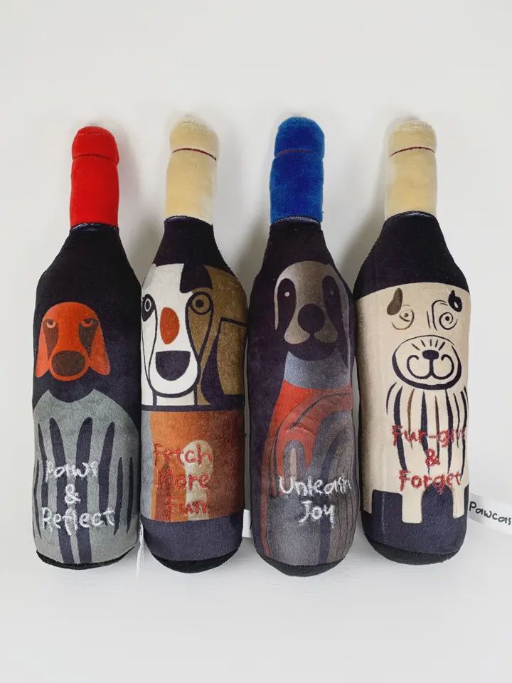 Pawcasso Dog Toys, Design: “Paws &amp; reflect” Toy