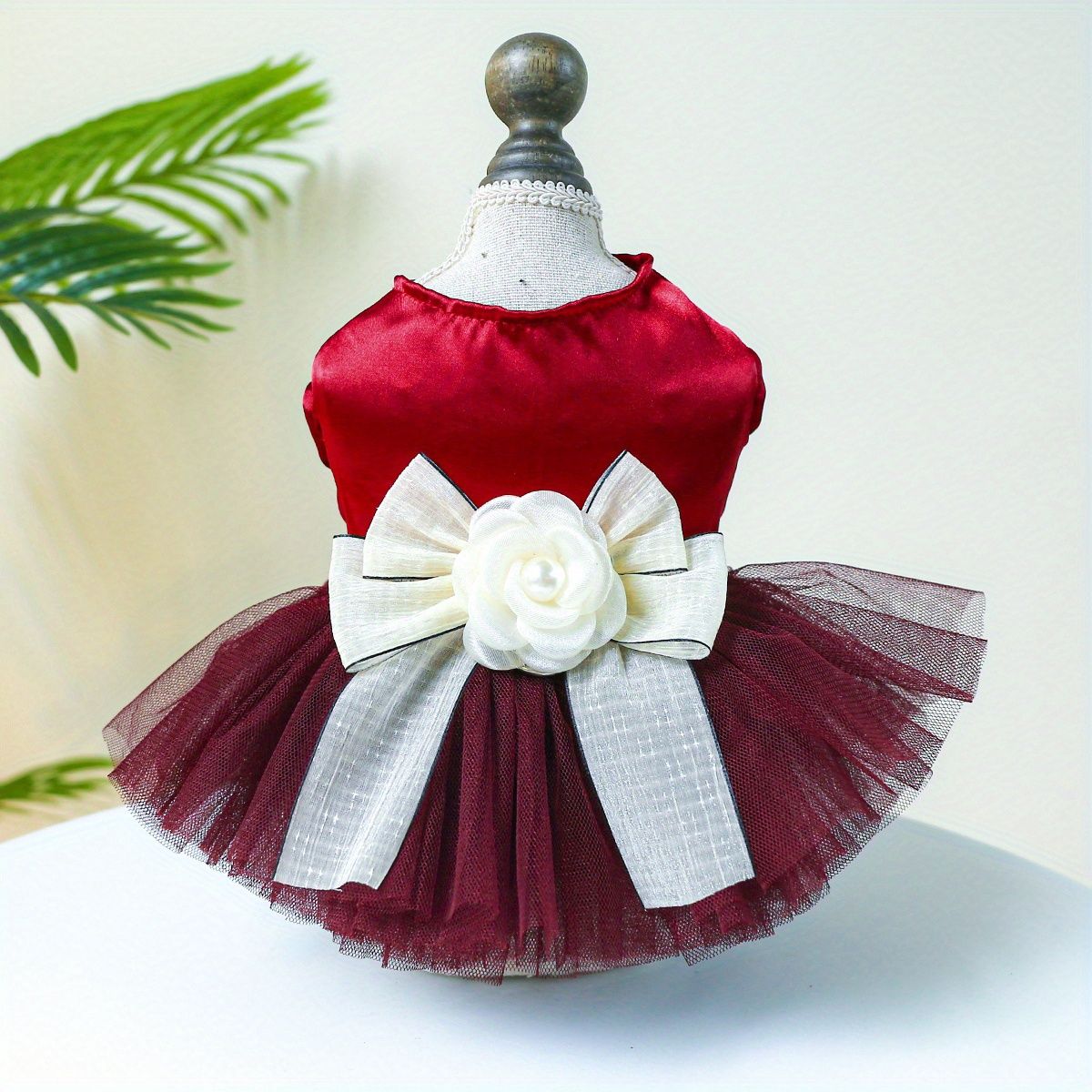 Red Dress &amp; White Bow, Size: XS