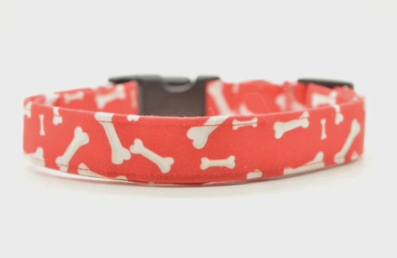 Red Bones Design Collar