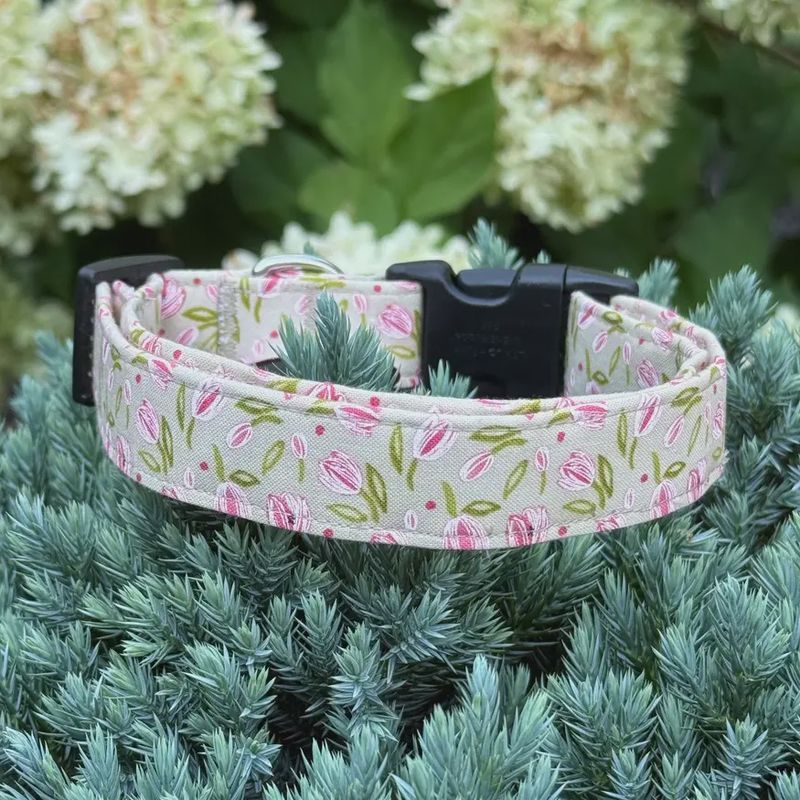 Tulips Collar
