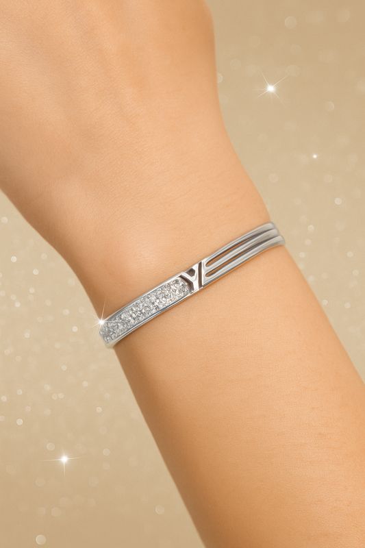 Silver Elegance with Starry Glow