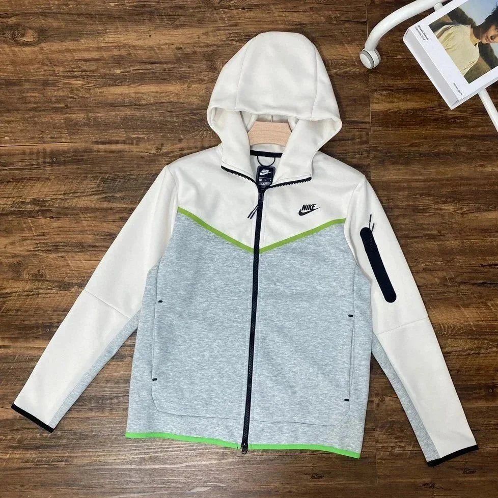 Hoodie tech NKE