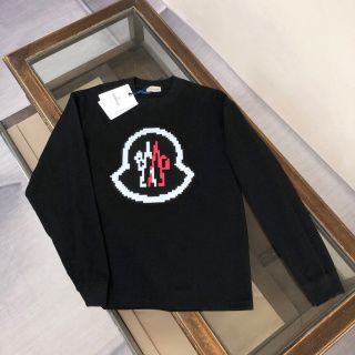 Felpa crewneck MNCLR 6 tipi