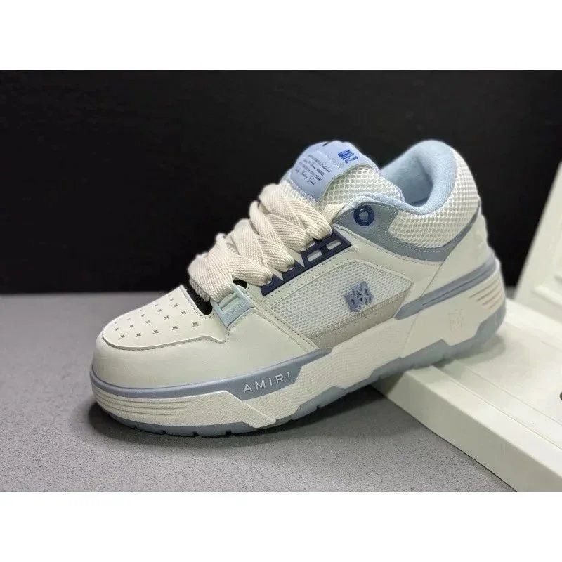 Sneakers AMR