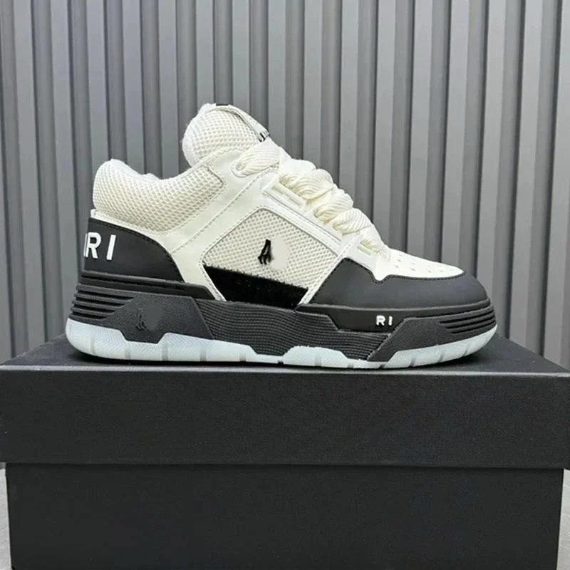 Sneakers AMR