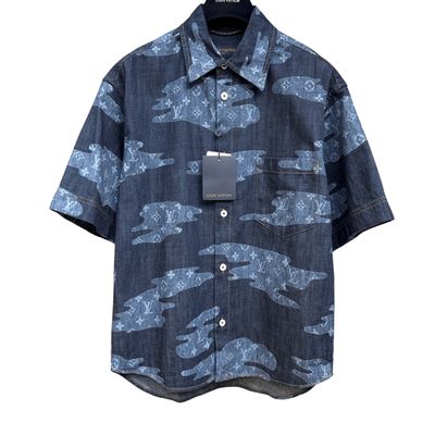 Shirts & Polos