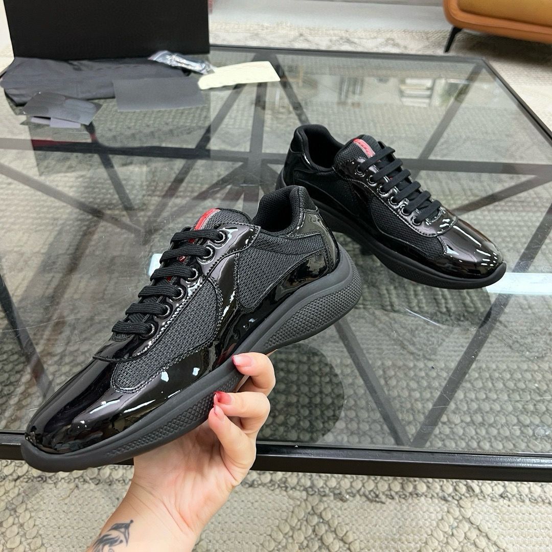 Sneakers 10
