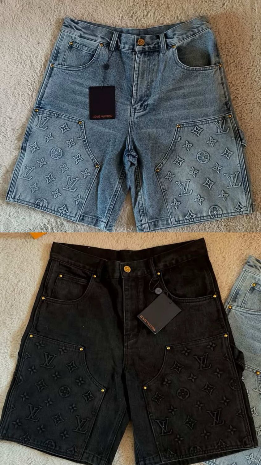Shorts 19